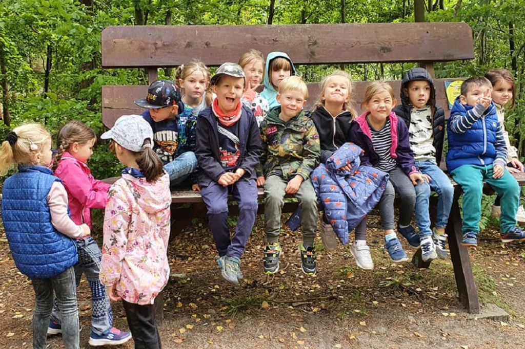 SP 51 - I b  założyła własną plantację roślin, a zerówka i II a były w Marszewie