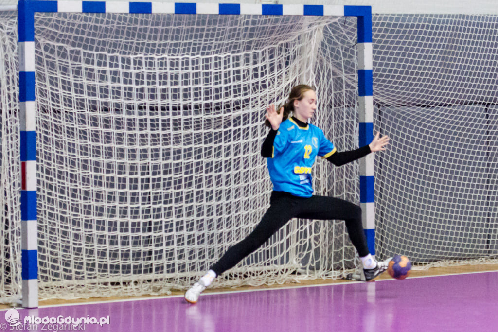 SPR Arka Gdynia - Jutrzenka Płock 28:21 (17:13)