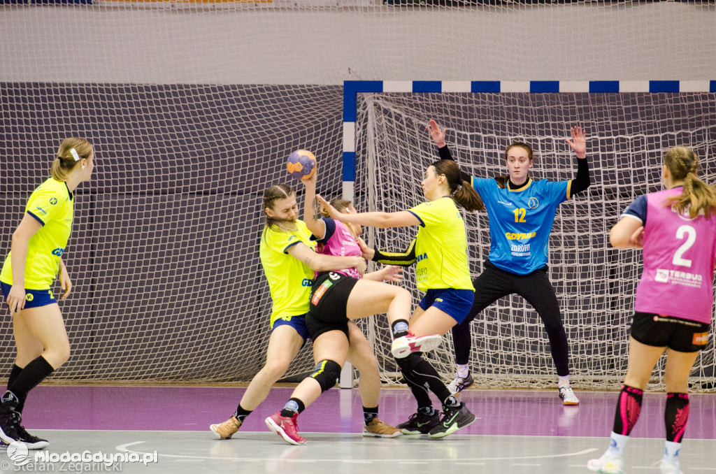 SPR Arka Gdynia - Jutrzenka Płock 28:21 (17:13)