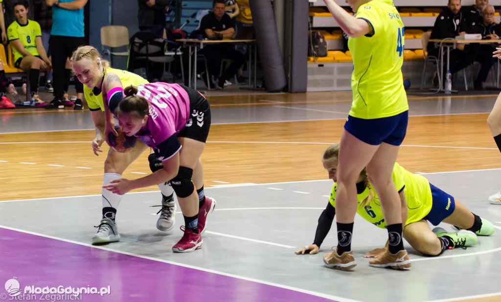 SPR Arka Gdynia - Jutrzenka Płock 28:21 (17:13)