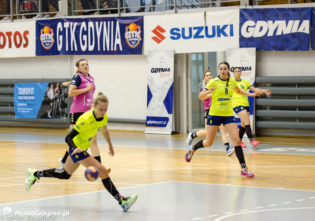 SPR Arka Gdynia - Jutrzenka Płock 28:21 (17:13)
