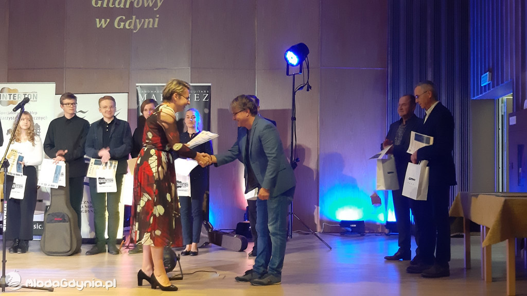 Szkoła Muzyczna - I Nadmorski Festiwal Gitarowy
