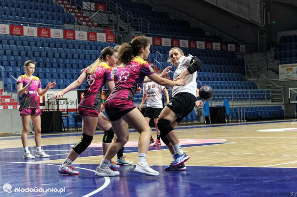 KS Iskra AMW Gdynia - Junak Włocławek 33:21