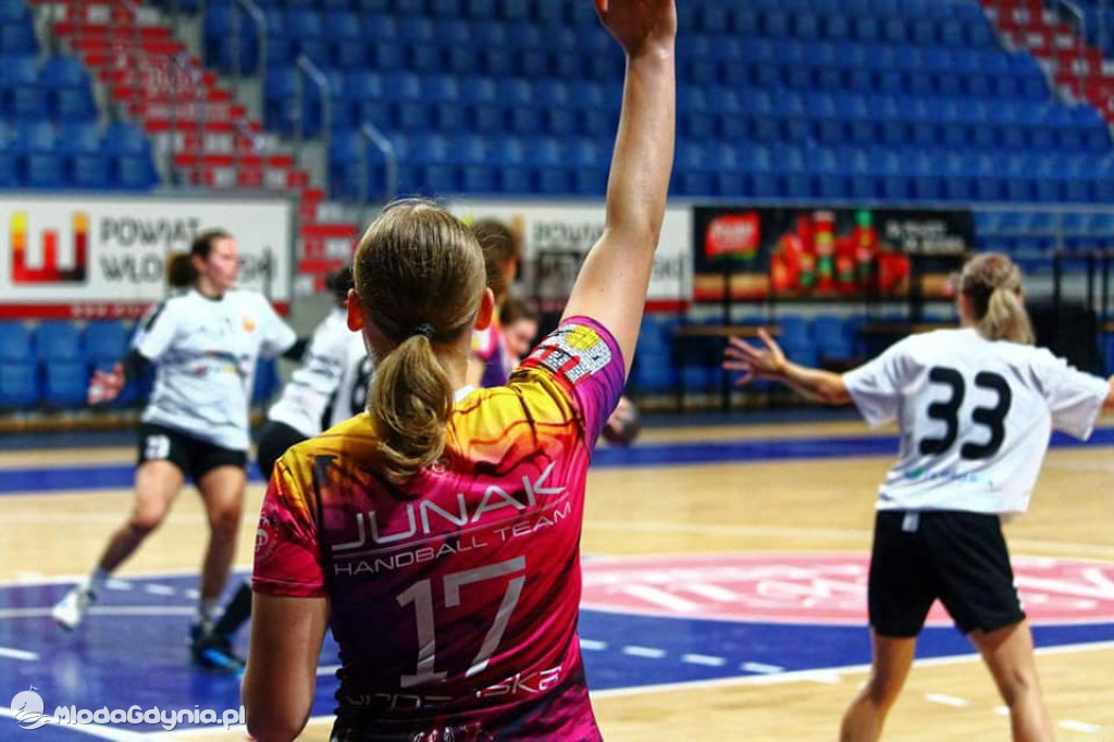 KS Iskra AMW Gdynia - Junak Włocławek 33:21