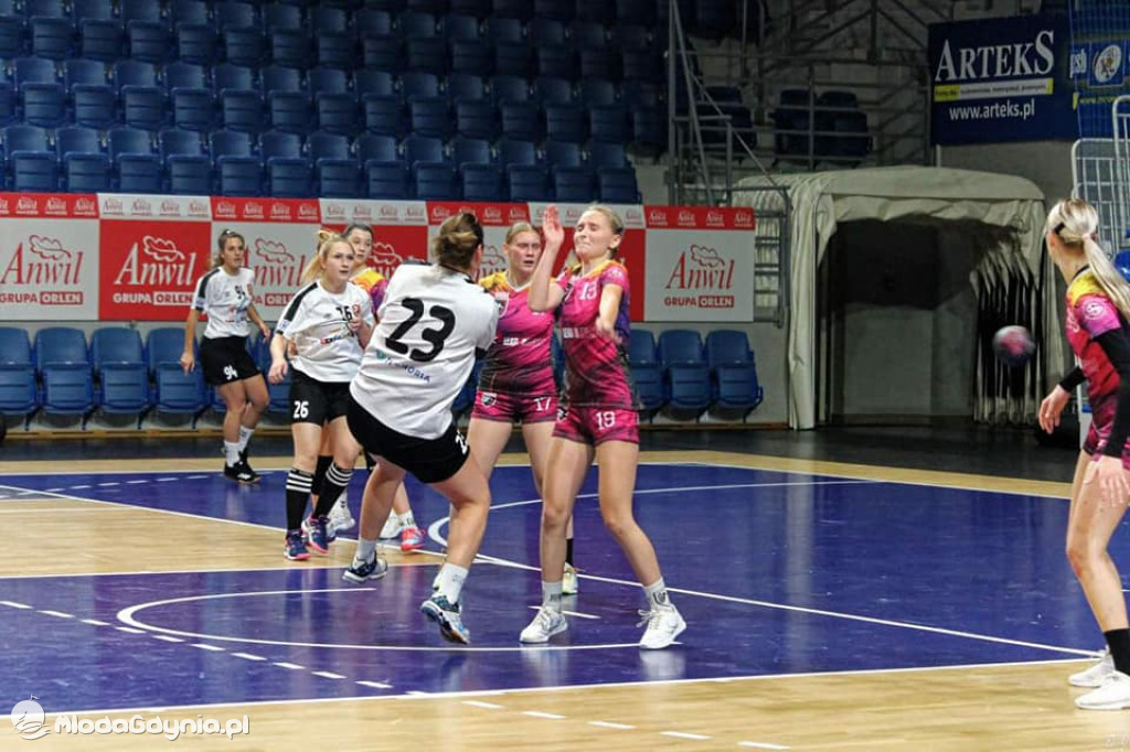 KS Iskra AMW Gdynia - Junak Włocławek 33:21
