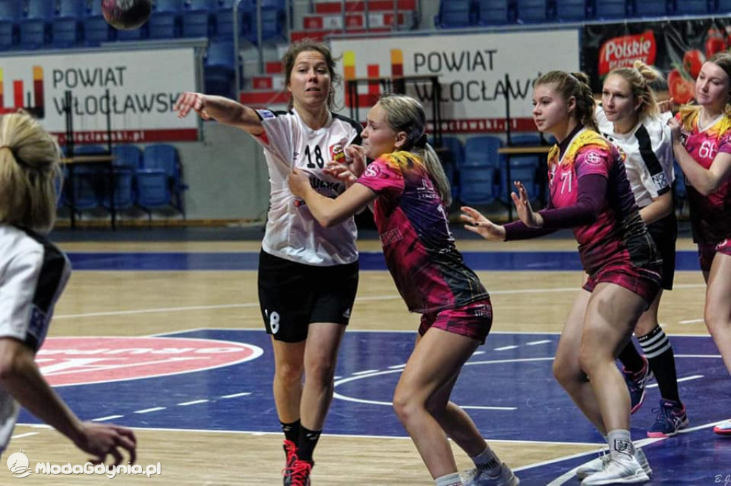 KS Iskra AMW Gdynia - Junak Włocławek 33:21