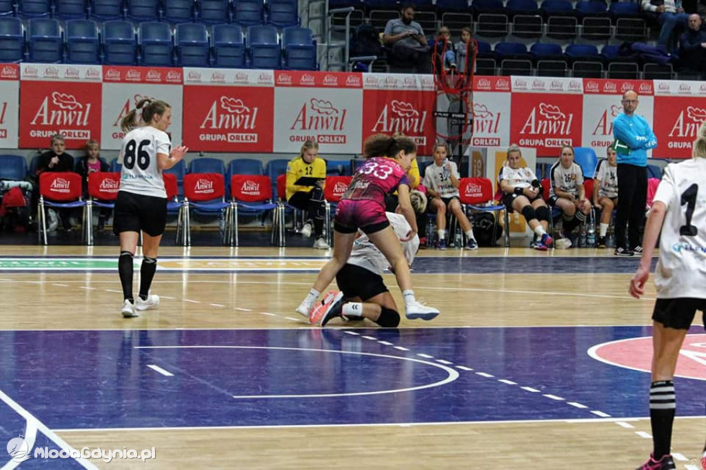 KS Iskra AMW Gdynia - Junak Włocławek 33:21