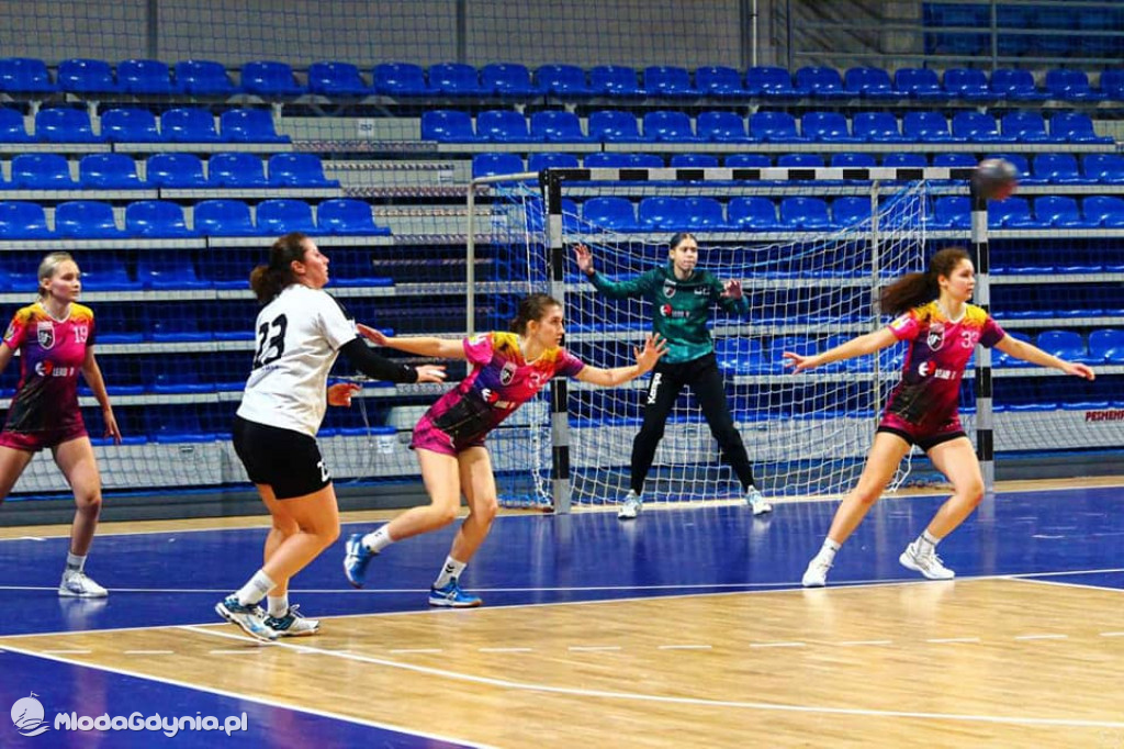 KS Iskra AMW Gdynia - Junak Włocławek 33:21