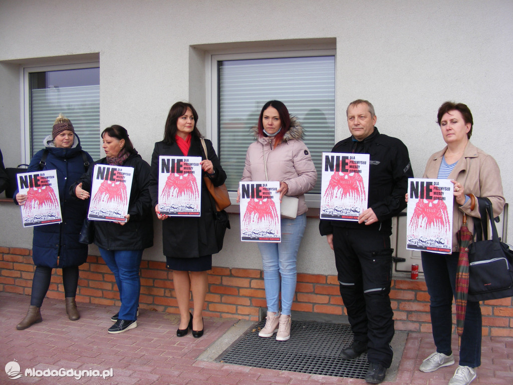 Żukowo - protest mieszkańców 26.10.2021