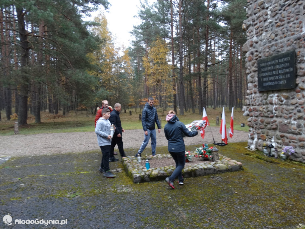 Stalag II B Hammerstein - porządki przed 1 listopada 2021