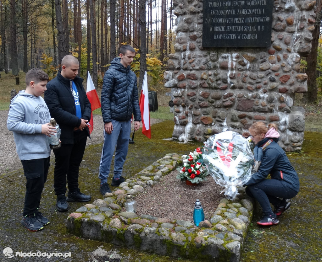 Stalag II B Hammerstein - porządki przed 1 listopada 2021