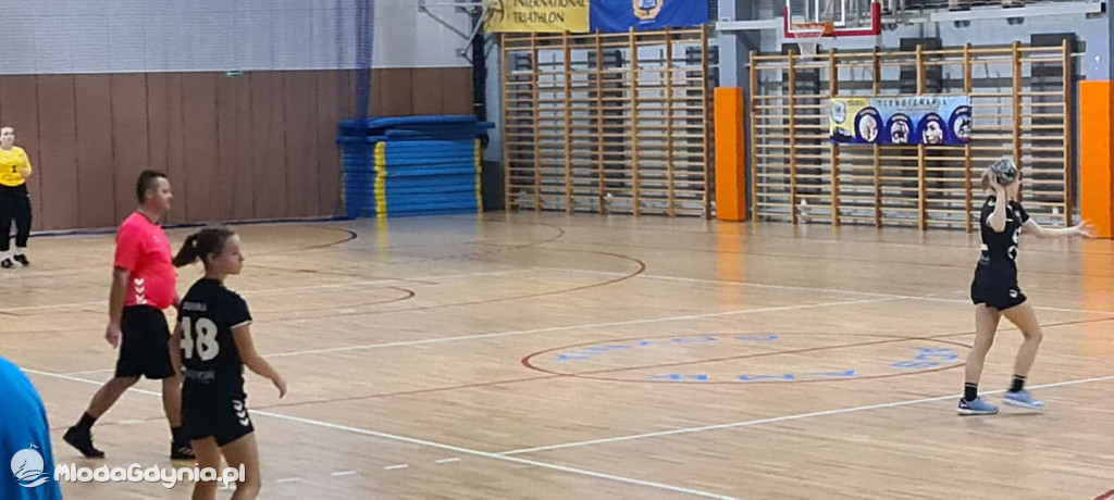Iskra AMW GDYNIA - Słupia Słupsk 27:28