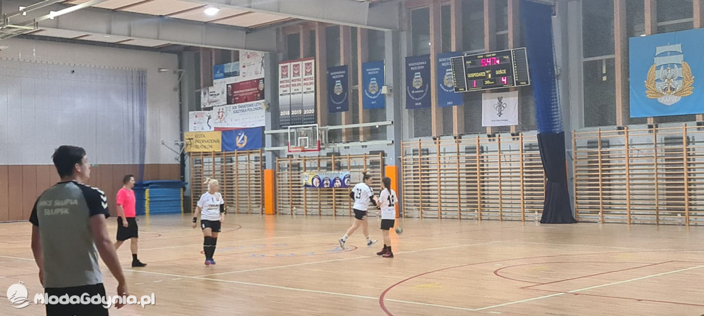 Iskra AMW GDYNIA - Słupia Słupsk 27:28