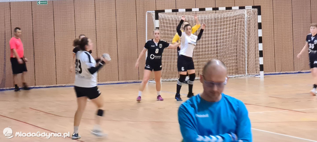 Iskra AMW GDYNIA - Słupia Słupsk 27:28