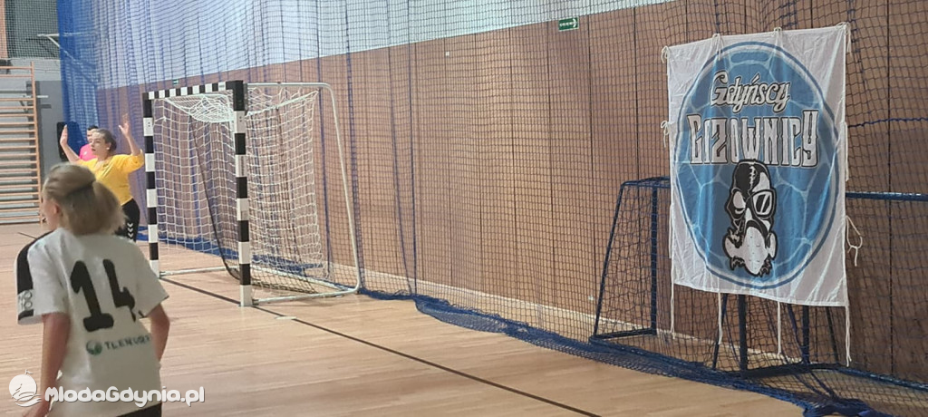 Iskra AMW GDYNIA - Słupia Słupsk 27:28
