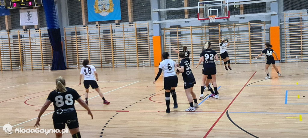 Iskra AMW GDYNIA - Słupia Słupsk 27:28