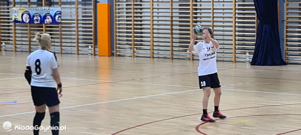 Iskra AMW GDYNIA - Słupia Słupsk 27:28