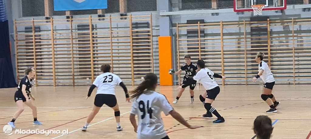 Iskra AMW GDYNIA - Słupia Słupsk 27:28