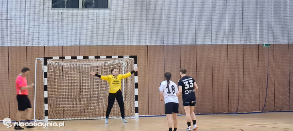 Iskra AMW GDYNIA - Słupia Słupsk 27:28