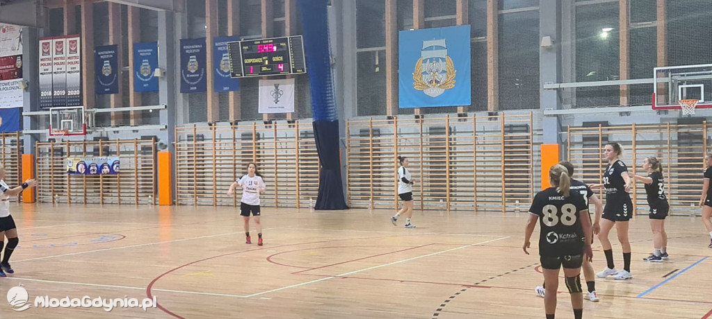 Iskra AMW GDYNIA - Słupia Słupsk 27:28