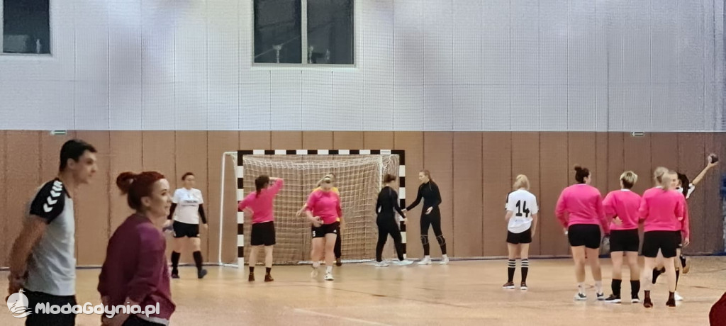 Iskra AMW GDYNIA - Słupia Słupsk 27:28