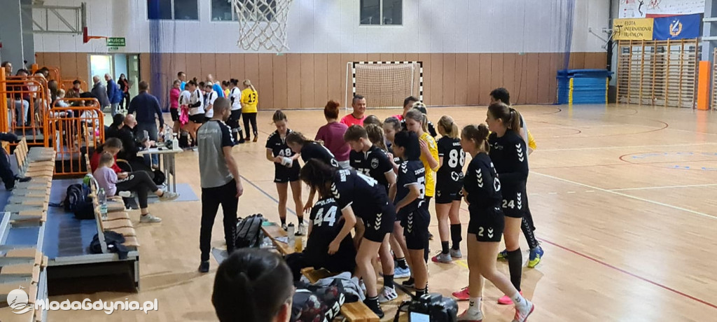 Iskra AMW GDYNIA - Słupia Słupsk 27:28