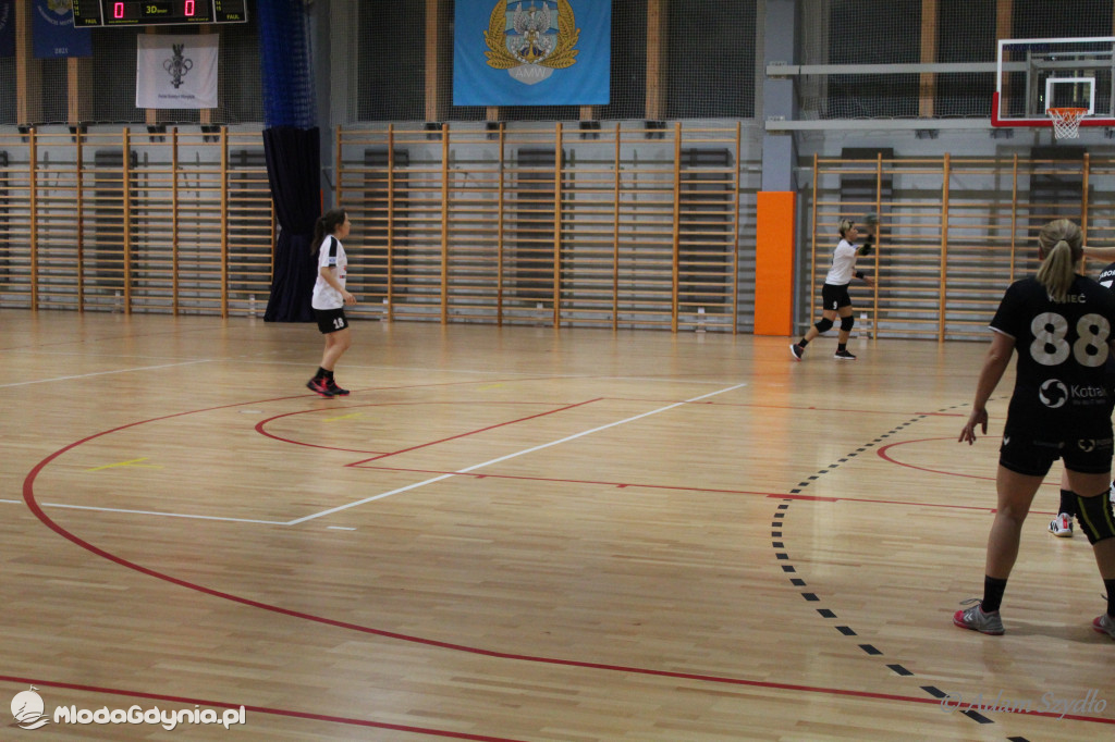 Iskra AMW GDYNIA - Słupia Słupsk 27:28