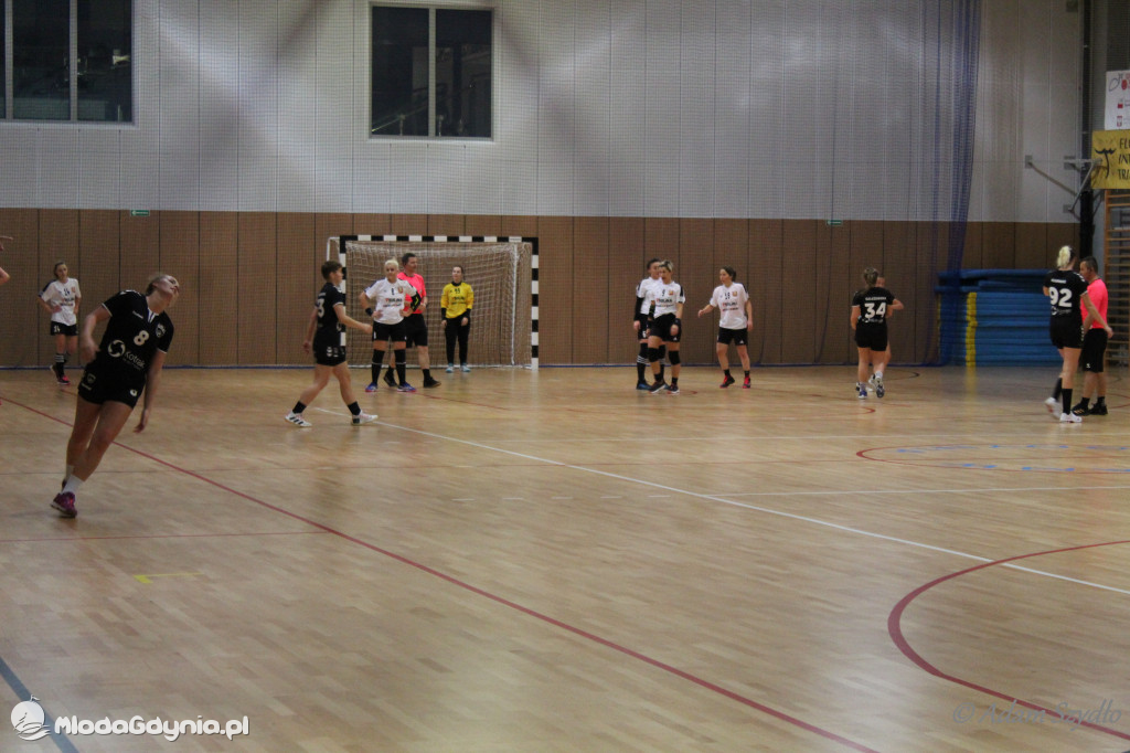 Iskra AMW GDYNIA - Słupia Słupsk 27:28