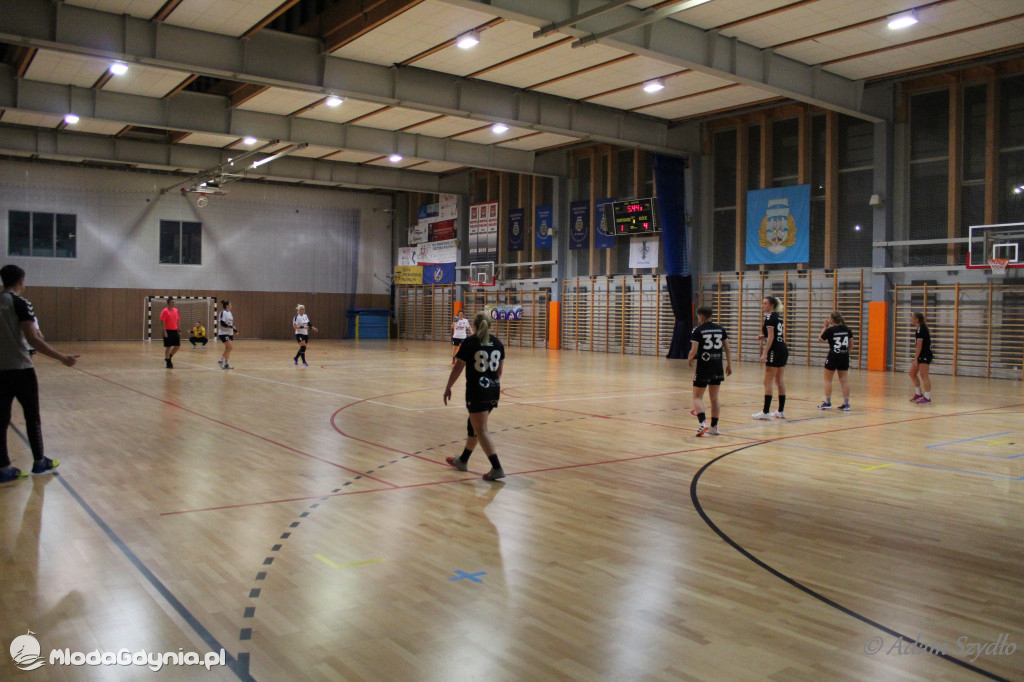 Iskra AMW GDYNIA - Słupia Słupsk 27:28