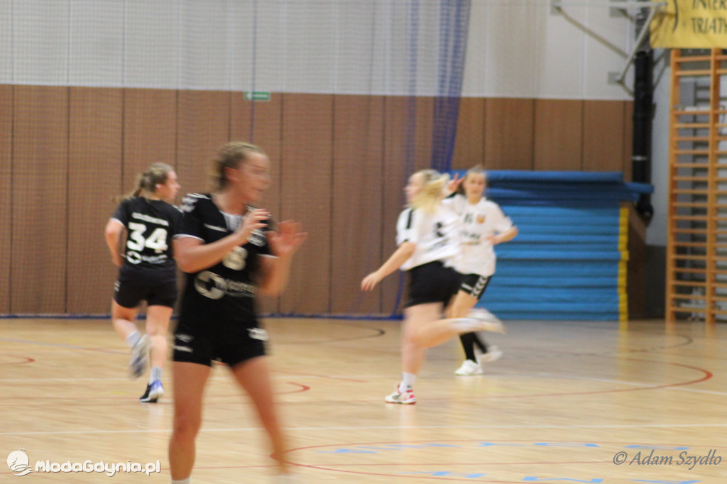 Iskra AMW GDYNIA - Słupia Słupsk 27:28