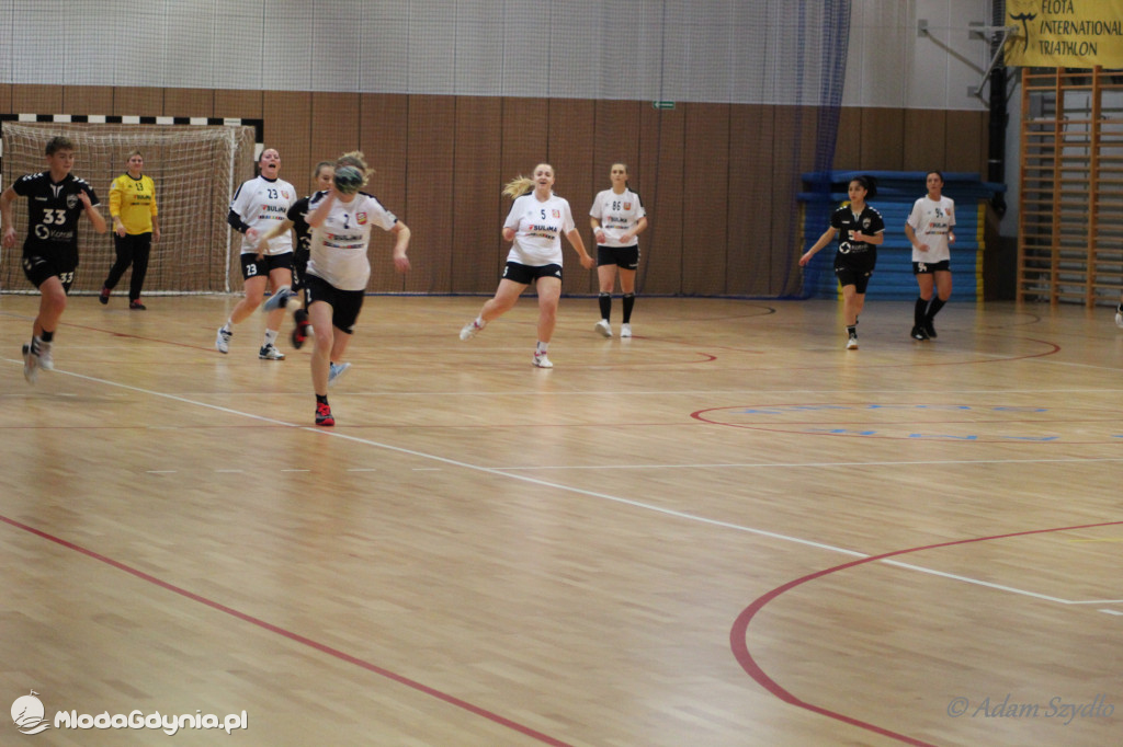 Iskra AMW GDYNIA - Słupia Słupsk 27:28