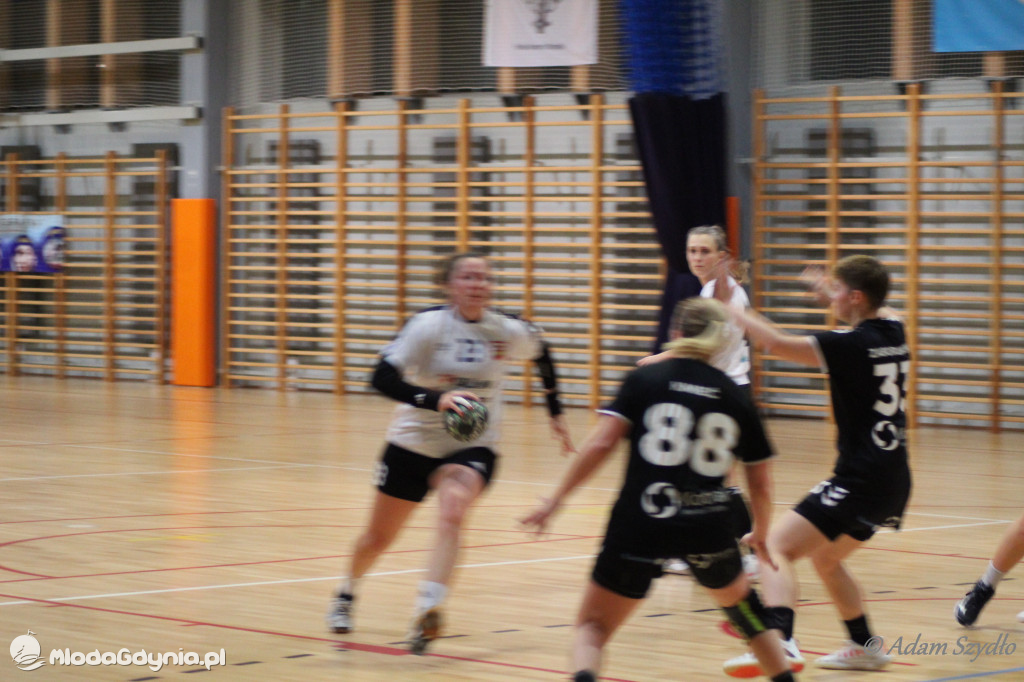 Iskra AMW GDYNIA - Słupia Słupsk 27:28