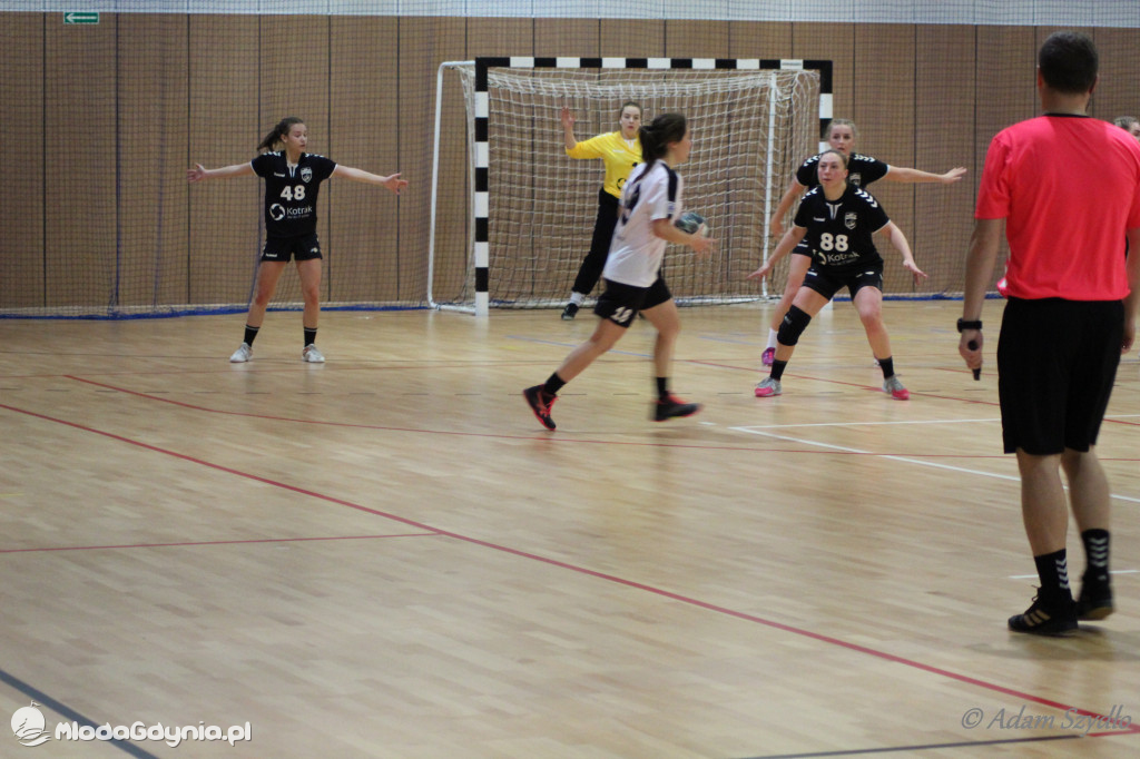 Iskra AMW GDYNIA - Słupia Słupsk 27:28