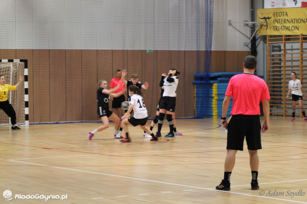 Iskra AMW GDYNIA - Słupia Słupsk 27:28