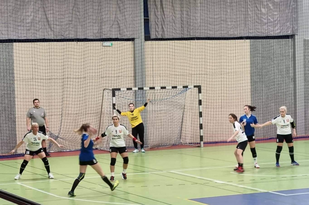 Morski Sianów - Iskra Gdynia