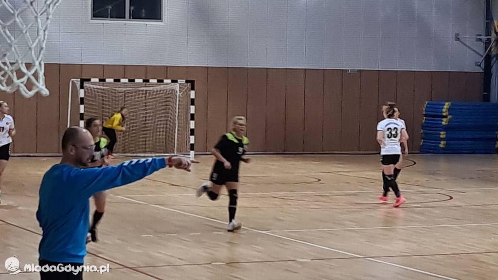 Iskra AMW GDYNIA- Uniwersytet Gdański - 31:40
