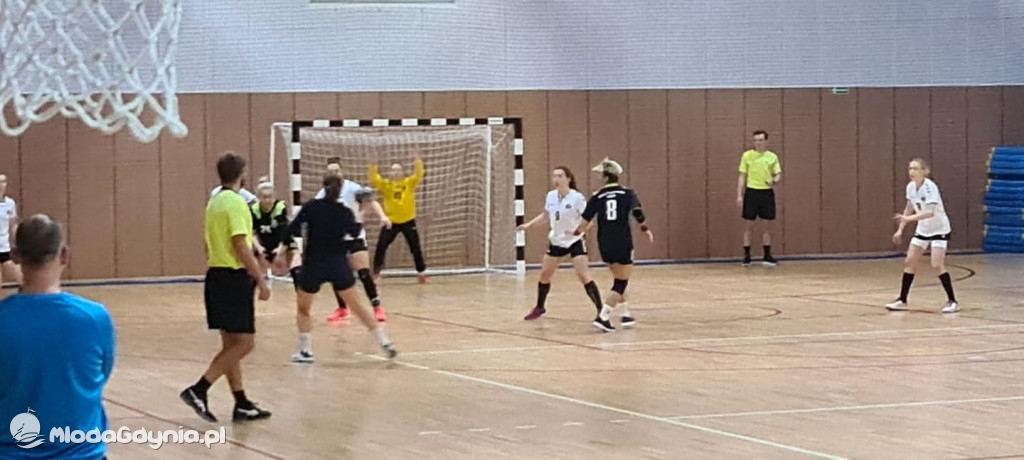 Iskra AMW GDYNIA- Uniwersytet Gdański - 31:40