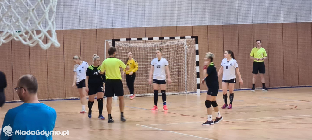 Iskra AMW GDYNIA- Uniwersytet Gdański - 31:40