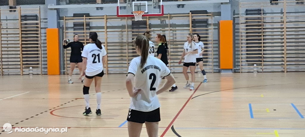 Iskra AMW GDYNIA- Uniwersytet Gdański - 31:40