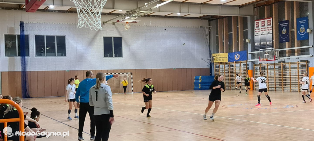 Iskra AMW GDYNIA- Uniwersytet Gdański - 31:40