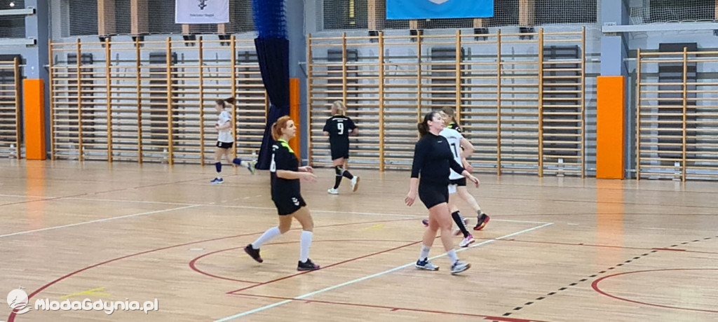 Iskra AMW GDYNIA- Uniwersytet Gdański - 31:40