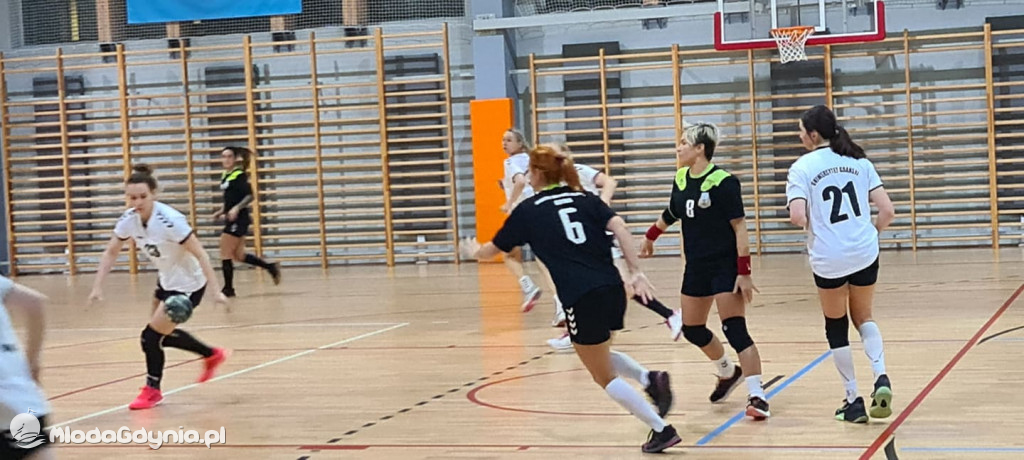 Iskra AMW GDYNIA- Uniwersytet Gdański - 31:40