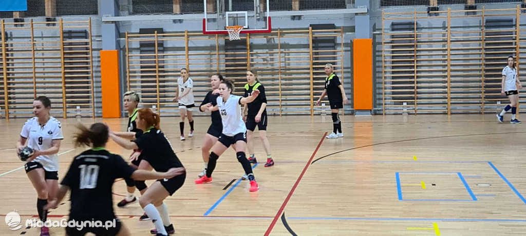 Iskra AMW GDYNIA- Uniwersytet Gdański - 31:40