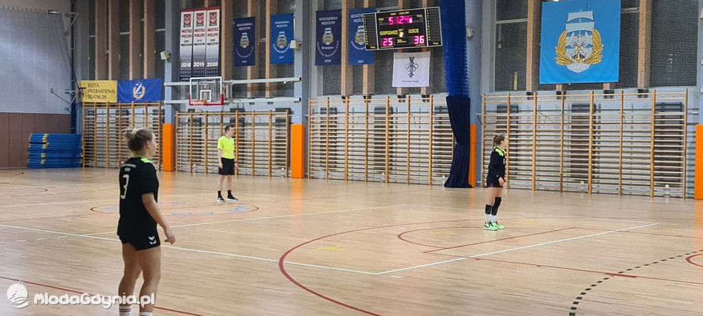 Iskra AMW GDYNIA- Uniwersytet Gdański - 31:40