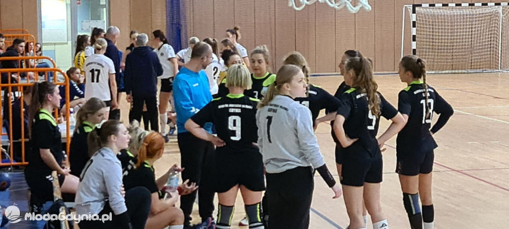 Iskra AMW GDYNIA- Uniwersytet Gdański - 31:40