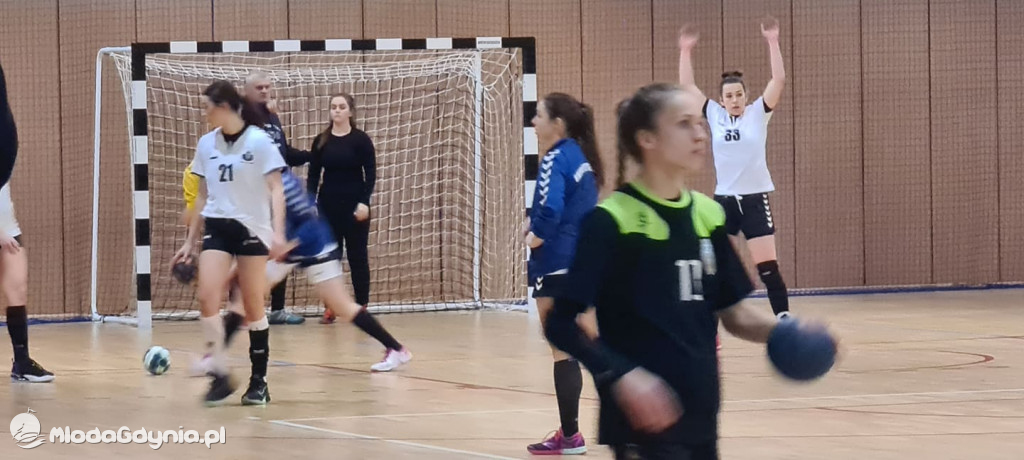 Iskra AMW GDYNIA- Uniwersytet Gdański - 31:40