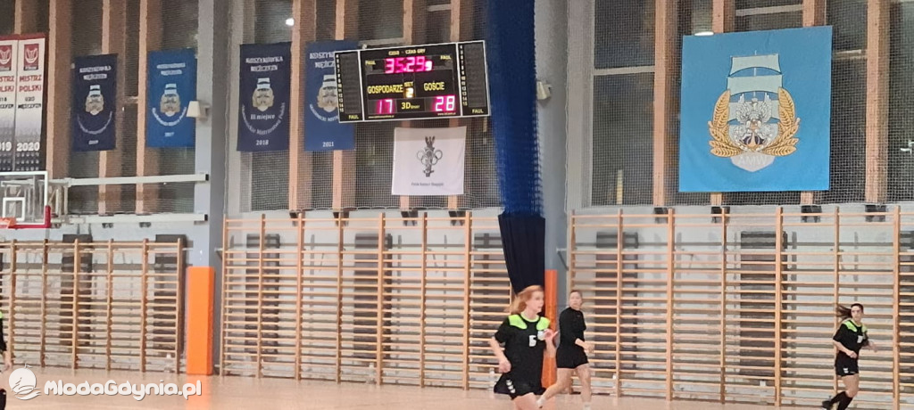 Iskra AMW GDYNIA- Uniwersytet Gdański - 31:40