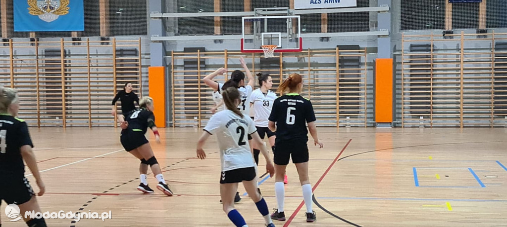 Iskra AMW GDYNIA- Uniwersytet Gdański - 31:40
