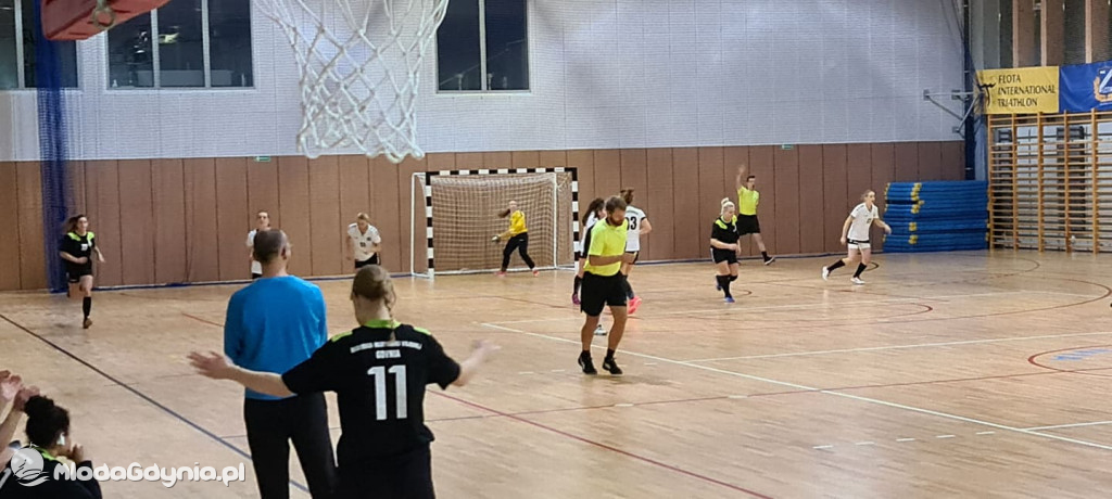 Iskra AMW GDYNIA- Uniwersytet Gdański - 31:40