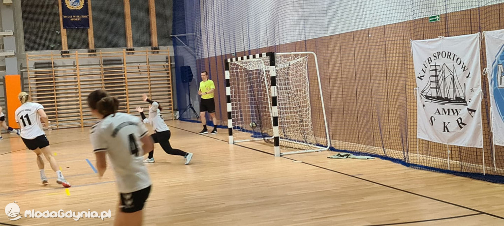 Iskra AMW GDYNIA- Uniwersytet Gdański - 31:40